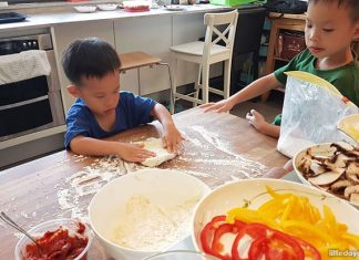 Cooking with Kids 101: 8 Easy Meals Children Can Help Prepare Cooking with Kids 101: 8 Easy Meals Children Can Help Prepare