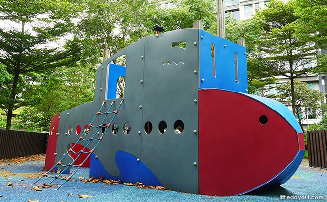 Waterway Cascadia Playground: Submarine & Story Book At Play