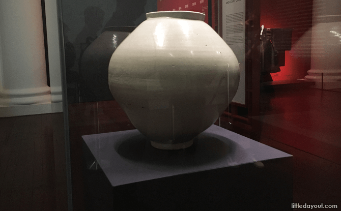 Moon Jar from the Joseon dynasty