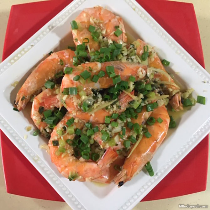 Juicy Steamed Big Prawns 