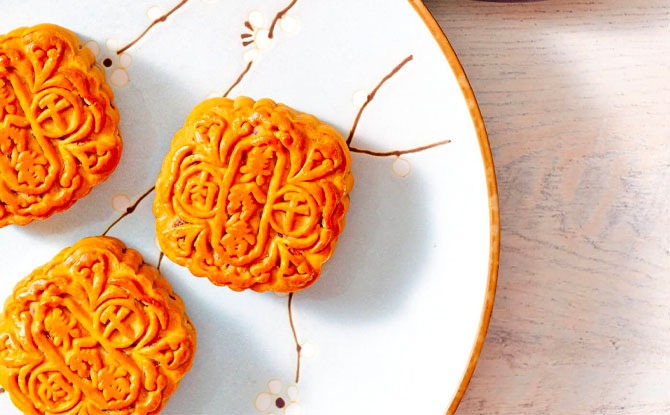 Bak Kwa Mooncakes Are A Thing This Year. Here's Where To Get Them.