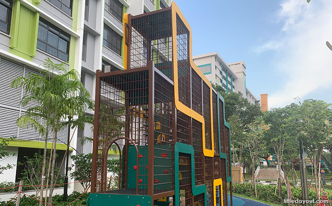 Bedok North Vale Playground: Vertical Fun & Ship Ahoy