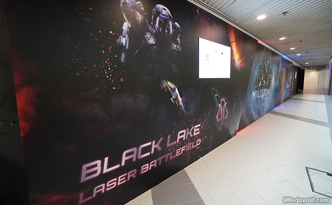 Laser Tag At Singapore Discovery Centre: Black Lake Laser Battlefield