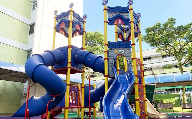 Clementi Castle & Wagon Playground