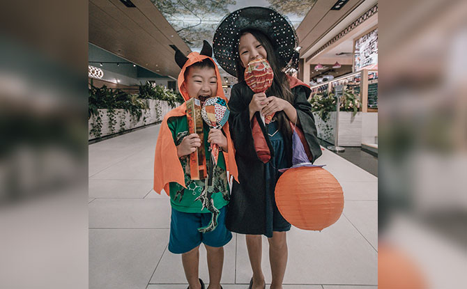 Changi Rewards Members With Children Dressed In Halloween Costume Get A Sweet Treat This Weekend