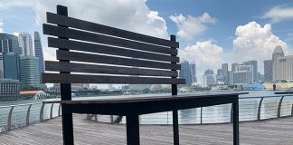 Little Stories: The Big Horizon Bench At Marina Bay