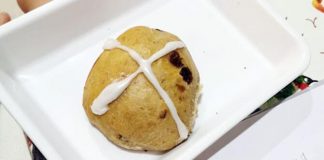 Easy Hot Cross Buns Tutorial: Just in Time for Easter