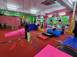 Kinder Klasse – Gym & Play