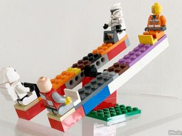 LEGO Seesaw Instructions: How To Build A Double Version Of This Popular Playground Equipment