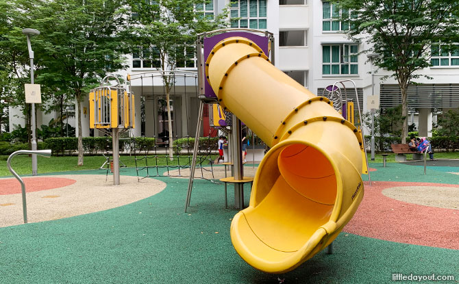 McNair Towers Playground: Play Along The Platforms