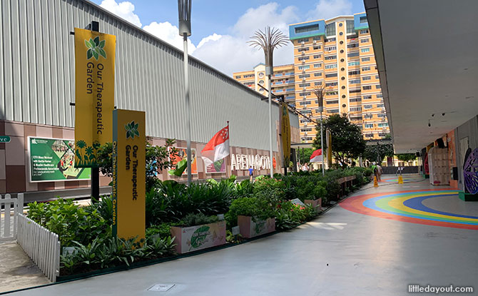 Sensory Trails, Parks and Gardens in Singapore - Our Tampines in a Garden