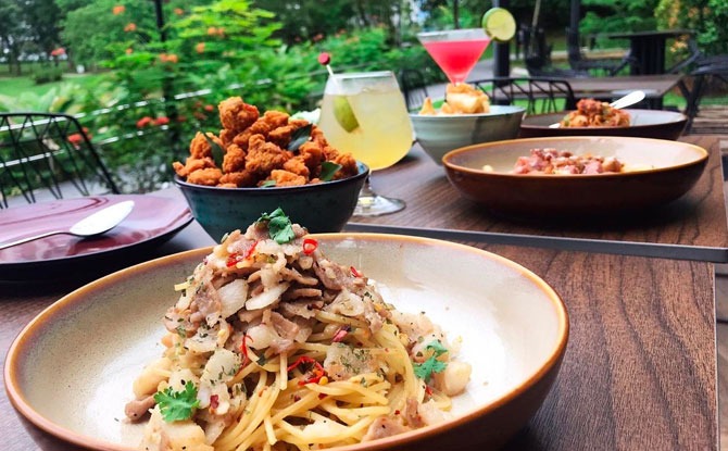 Restaurants In Parks: Places For Local Alfresco Dining 5 Five &2 food
