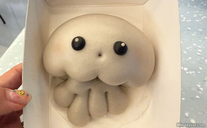 Discover The Wonders of Sea Jellies At The Singapore Oceanarium 9 Sea Jelly Mantou