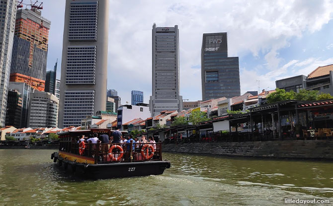 Rediscover Singapore: Cruising down Singapore River with Singapore River Cruise