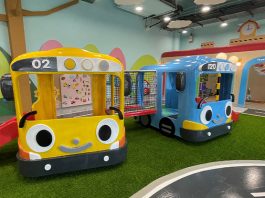 Petite Tayo, Kallang Wave Mall