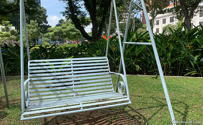 Swings at Telok Ayer Park