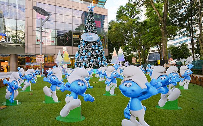 A Very Smurfy Christmas at City Square Mall