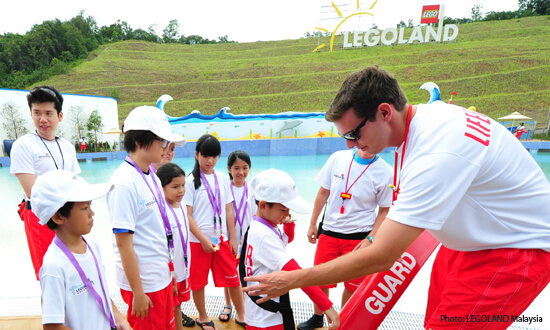 LEGOLAND Water Park Junior Lifesavers Swing Into Action 02-LEGOLANDJuniorLifesavers