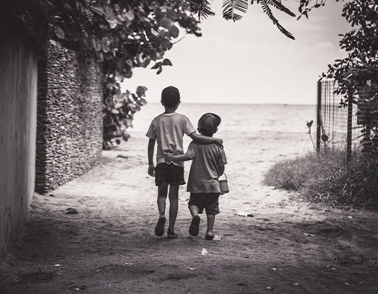 Bite-Sized Parenting: 6 Ways to Help Siblings to Get Along