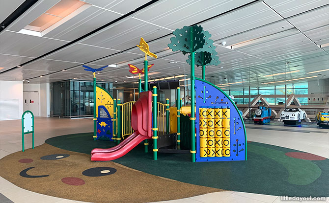 Changi Airport Playground & Play Spots For Kids In Public Areas