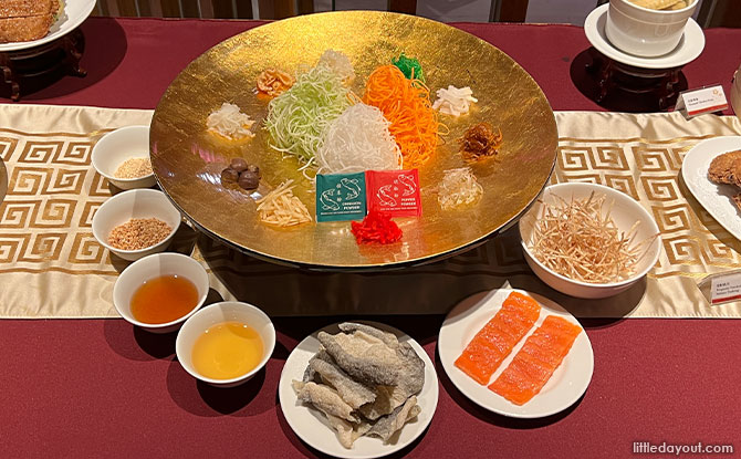 Prosperity Smoked Salmon Yu Sheng from Din Tai Fung