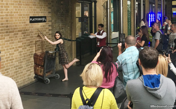 The Harry Potter Shop, Kings Cross, London, Platform 9 ¾