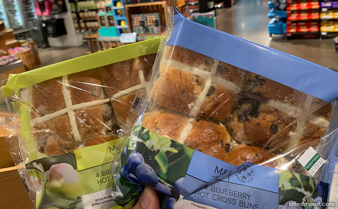 Marks & Spencer hot cross buns apple blueberry