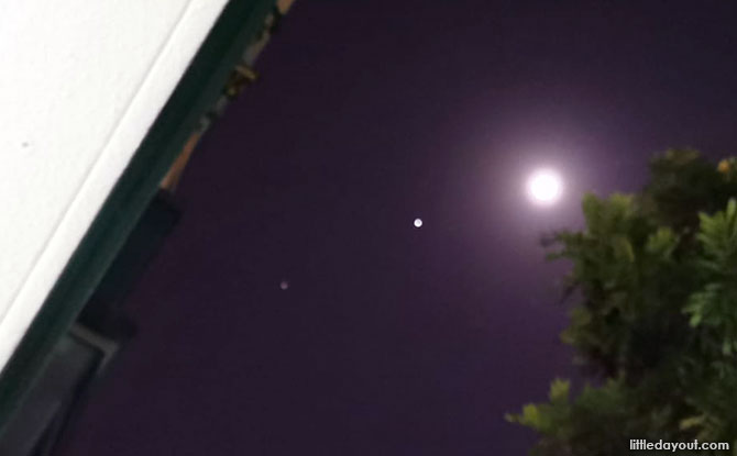 Moon, Jupiter and Saturn in Alignment