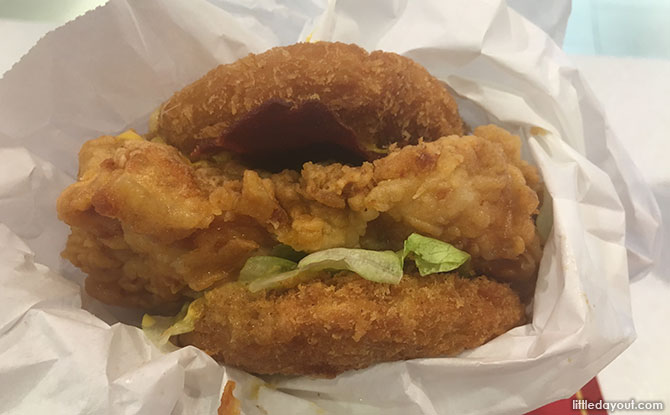 KFC Singapore's Mac ‘N Cheese Zinger