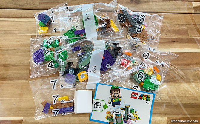 What goes into the LEGO Super Mario 71387 Adventures with Luigi Starter Course?