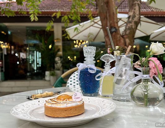 Le Jardin: Dine Amongst The Flowers At Fort Canning