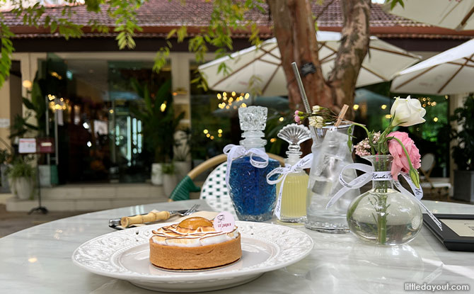 Le Jardin: Dine Amongst The Flowers At Fort Canning