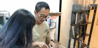 Chocolate Factory Tours And Craftsmanship At Lemuel Bean To Bar Chocolate