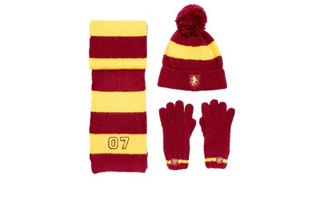 Harry Potter Gryffindor Hat, Gloves and Scarf set