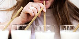 A Quick Guide To Non-Dairy Milk Alternatives: Almond, Soy, Oat And More