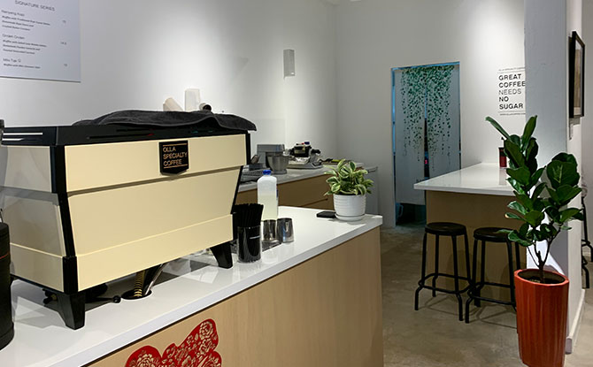 Olla Speciality Coffee interior