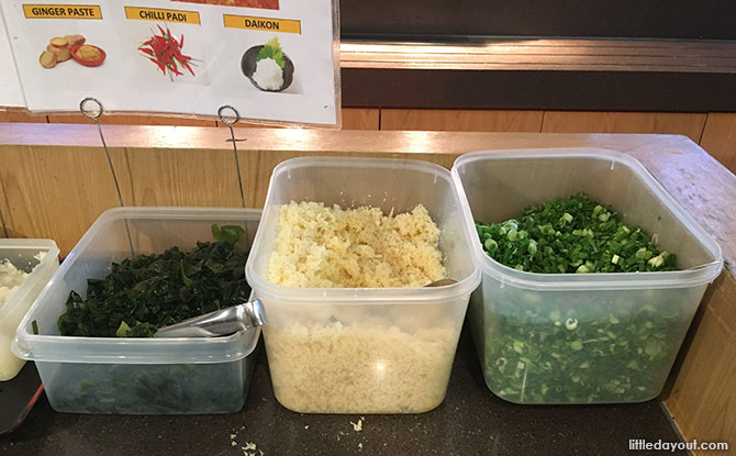 Condiments at Tamoya Udon Singapore