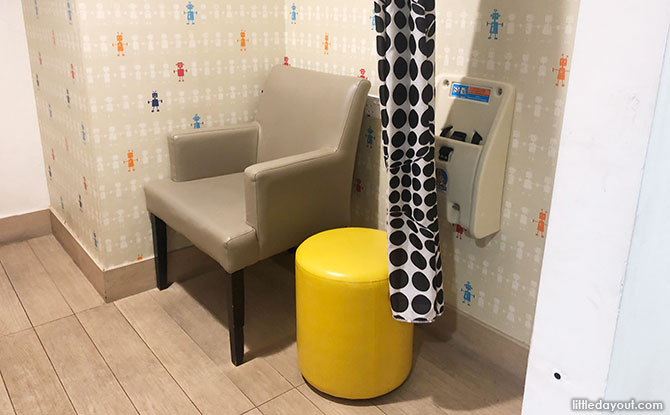 Seats at Tiong Bahru Plaza Nursing Room