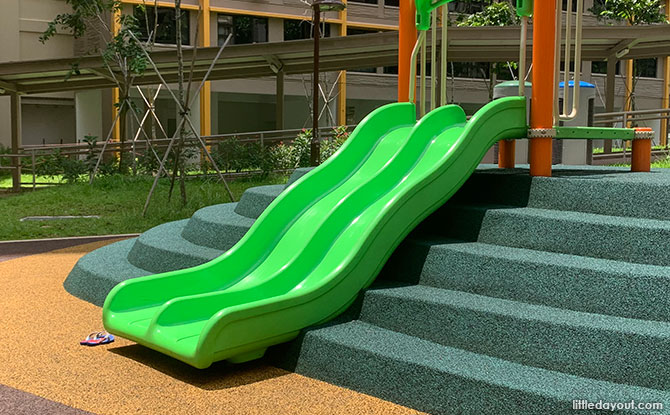 West Plains Playground slides