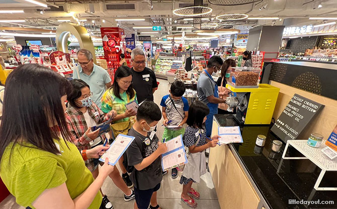 Xtra Fun: Little Day Out’s Family Adventure Quest at FairPrice Xtra - Make Your Own Nut Butter at Parkway Parade