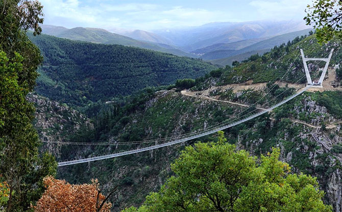 Portugal Unveils World’s Longest Suspension Bridge, Arouca 516