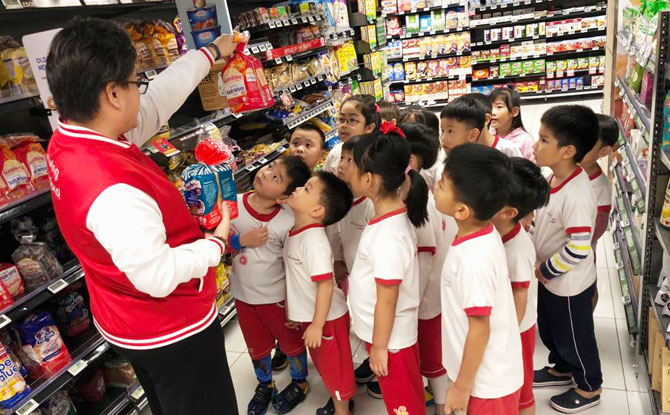 MindChamps PreSchool Outing to Grocery Store