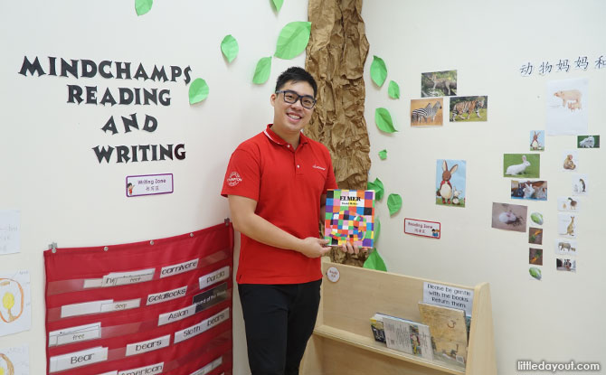 Mr Ezra Lee teaches MindChamps Reading & Writing, one of the curriculum’s Core Programmes at MindChamps PreSchool Serangoon.