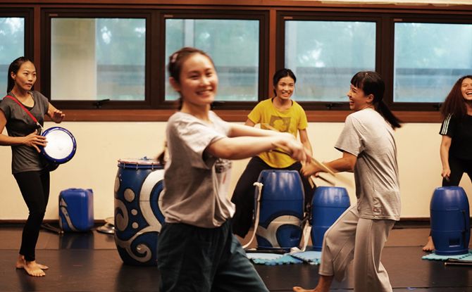 Huayi – Chinese Festival of Arts 2026: Family Fun Where Legends Come Alive Through The Arts 2 Parent-Child Workshop: Wiggle, Giggle, Make a Sound! A Playful Theatre Exploration