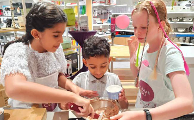 Be Sous Chef to Your Child at a Junior Cooking Class