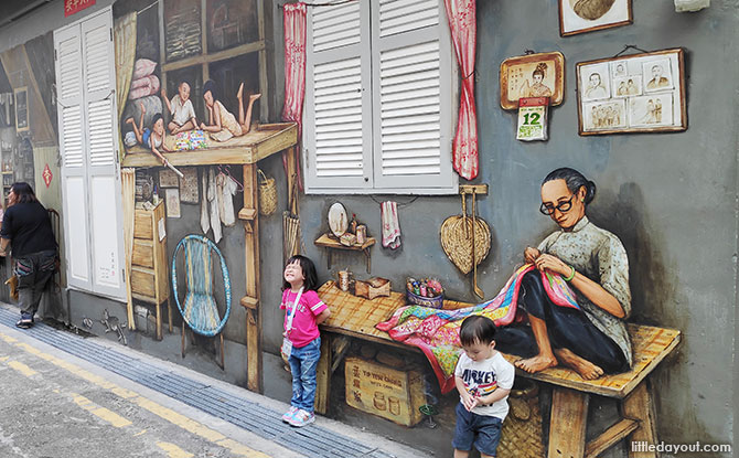 Murals in Chinatown