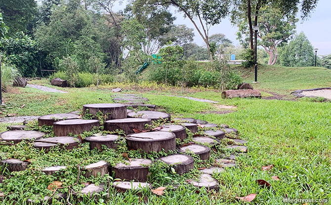 Clementi Woods Park Nature Playgarden