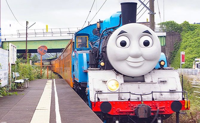 Thomas The Tank Engine Fans In Japan Get To Spend A Day Out With The Little Blue Locomotive 1 Thomas the Tank Engine Rides in Japan