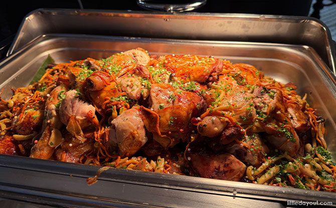 Signature Entrepôt Angelica Root Roasted U.S. Chicken Leg