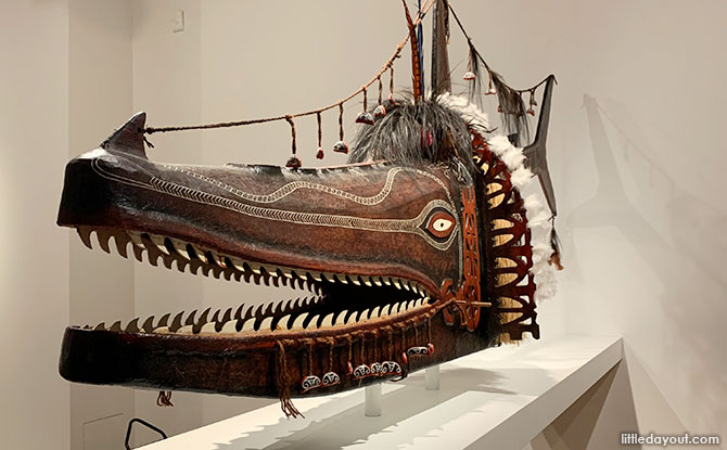 Crocodile Shark mask by Alick Tipoti